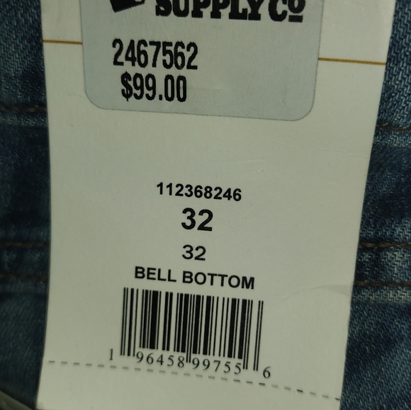 Lainey Wilson Bell Bottom Women Jeans 32"x32" - Picture 6 of 6